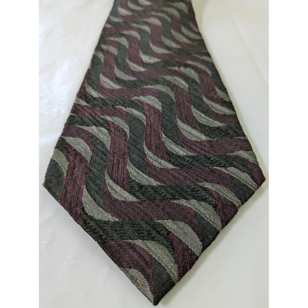 Vintage Modules Silk Tie Art Deco Textured Wave Geometric Made Japan 57 x 4